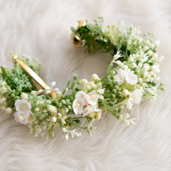White Blossom Floral Hair Clip
