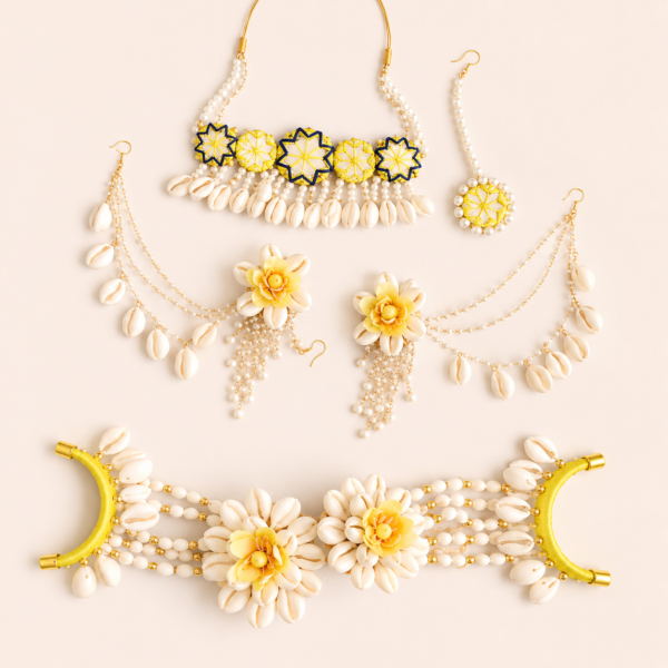 Yellow Floral Cowrie Shell Jewellery Set