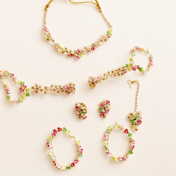 Pastel Mini Floral Jewellery Set