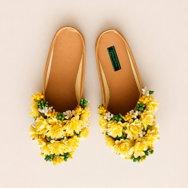 Yellow Floral Ethnic Juttis