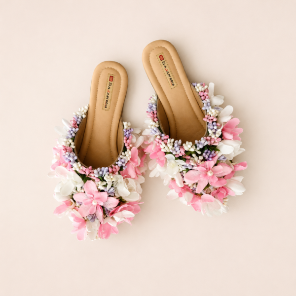 Pink White Floral Pearl Sliders