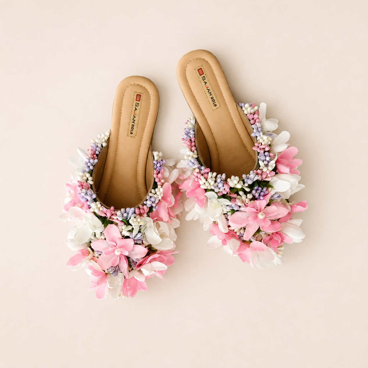 Pink White Floral Pearl Sliders