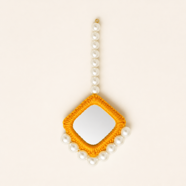 Yellow Pearl Mirror Mangtikka