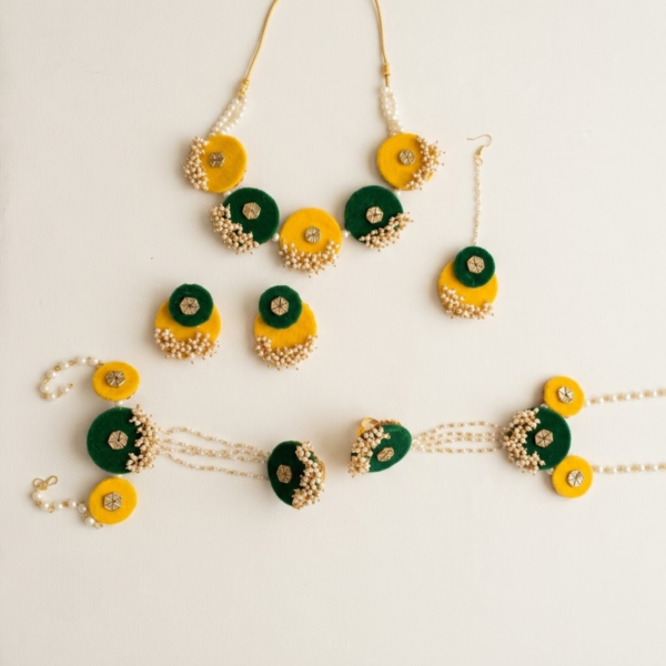 Yellow Green Pearl Bridal Jewellery Set