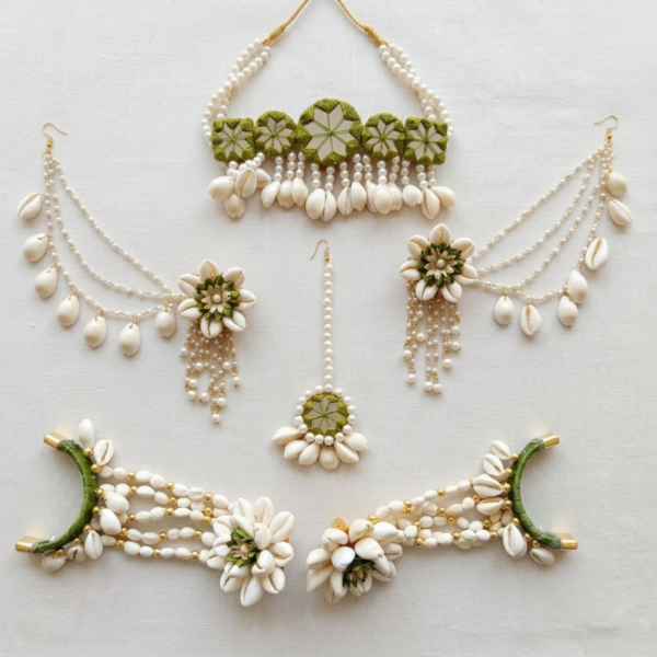 Olive Green Cowrie Shell Bridal Jewellery Set