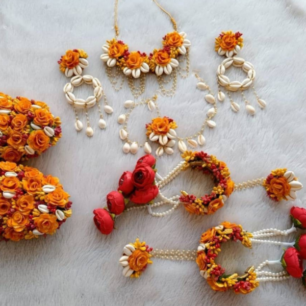 Orange Floral & Cowrie Shell Bridal Jewelry Set with Juttis