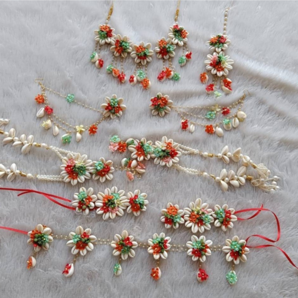 Multicolor Floral & Cowrie Shell Layered Bridal Jewelry Set