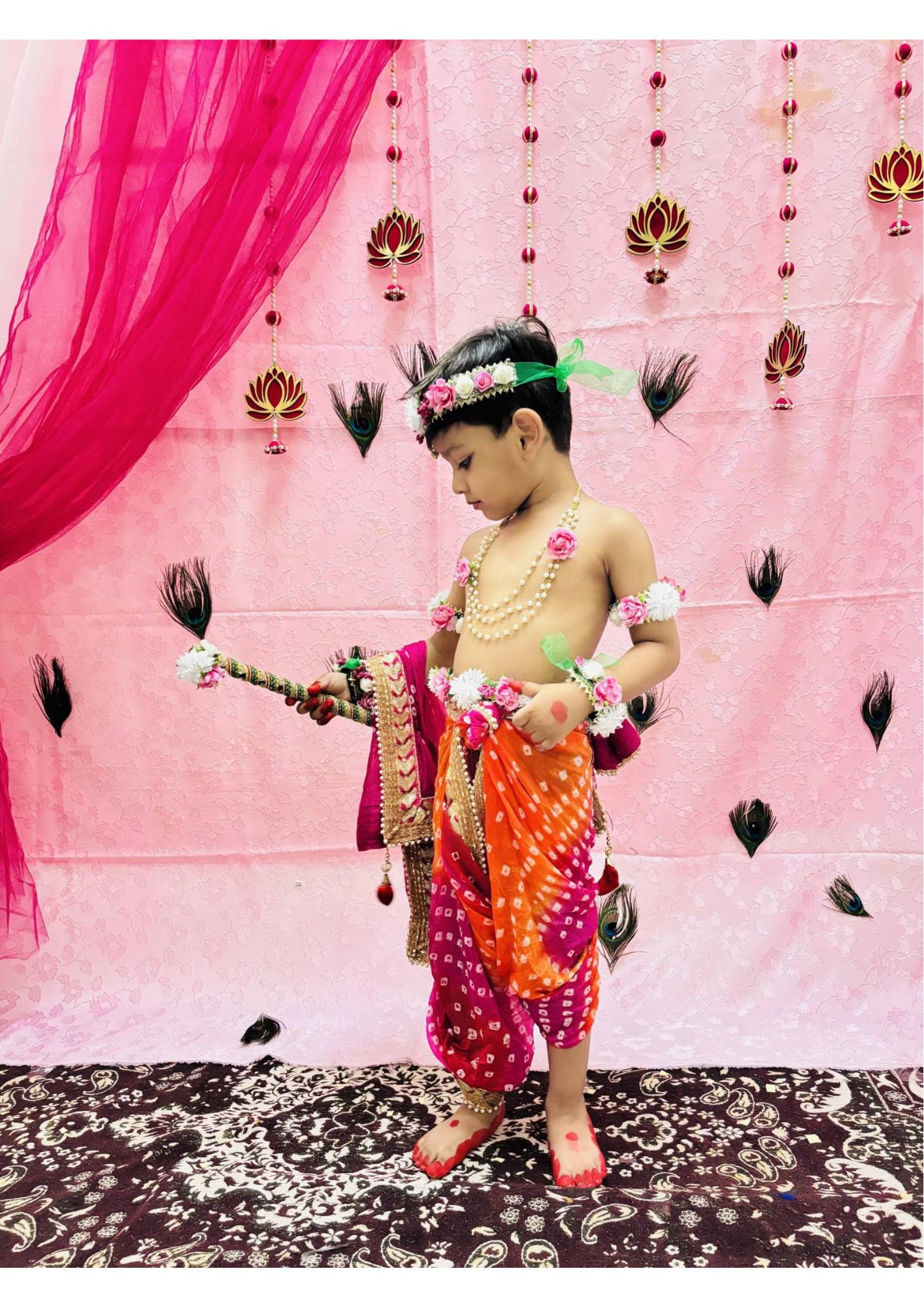 Elegant Pink & White Kanha Janmashtami Floral Shringar Jewelry Set - Image 3