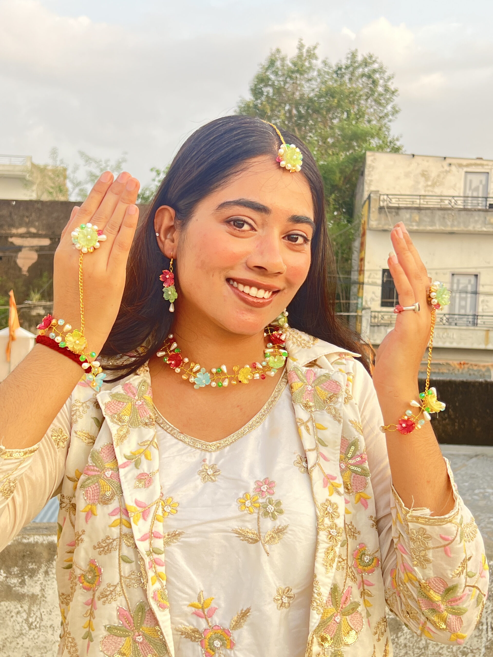 Pastel Garden Floral Jewellery Set - Image 2