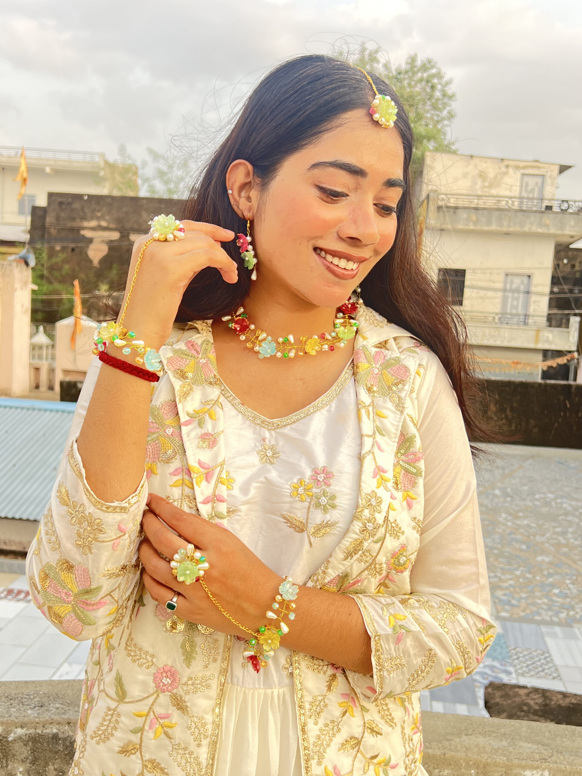 Pastel Garden Floral Jewellery Set - Image 3