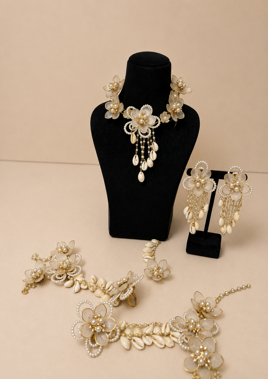 White Pearl & Shell Floral Jewellery Set