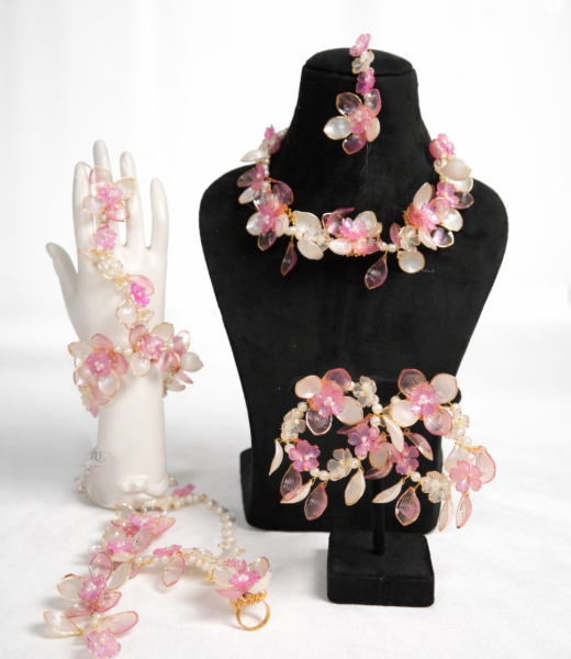 RosΓ© Petal Luxury Floral Jewelry Set