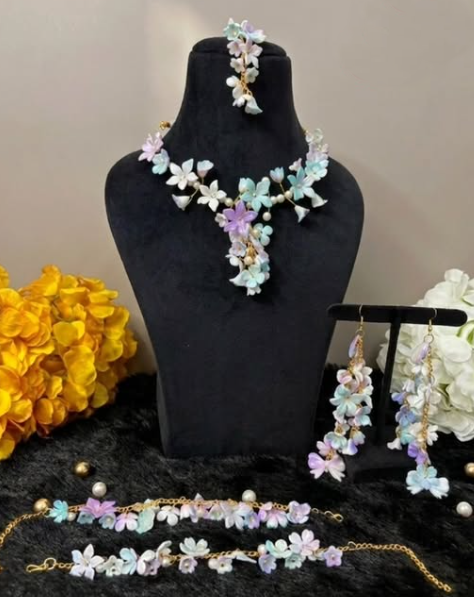 Pastel Blossom Floral Jewelry Set